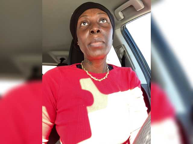 Εκπομπές οθόνης MargiTheTease