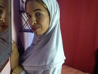 Ερωτική συνομιλία μέσω βίντεο MariamJameel
