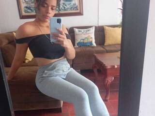 Ερωτική συνομιλία μέσω βίντεο mariana-portada