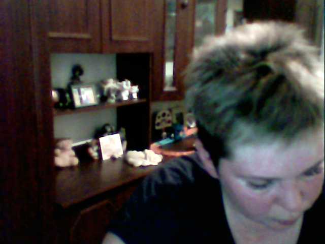 Εκπομπές οθόνης MarieFoxy