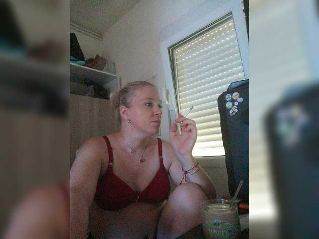 Εκπομπές οθόνης lorenarubia