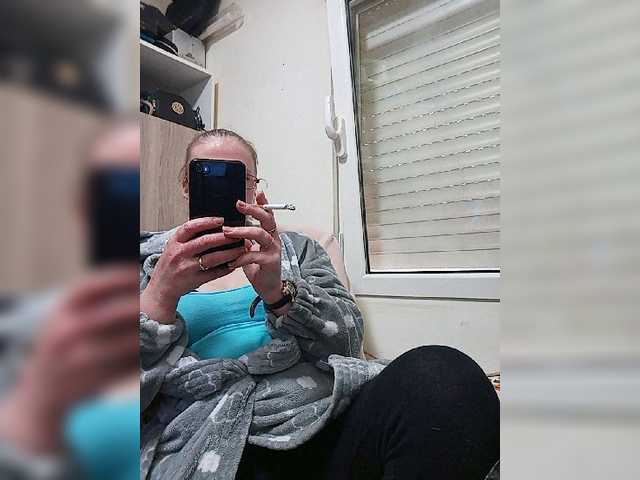 Εκπομπές οθόνης lorenarubia