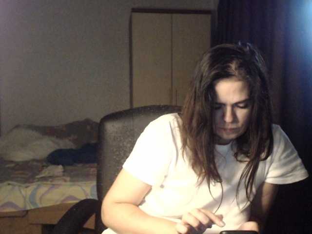 Εκπομπές οθόνης MARIIKA13