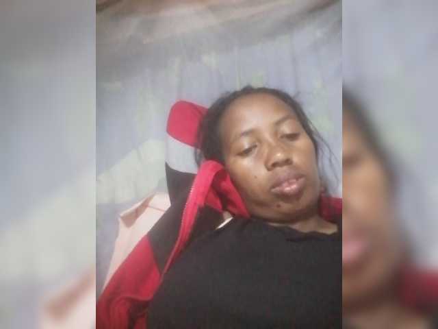 Εκπομπές οθόνης Marinah11