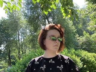 Ερωτική συνομιλία μέσω βίντεο MarloMadz