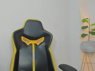 Ερωτική συνομιλία μέσω βίντεο maroly-21