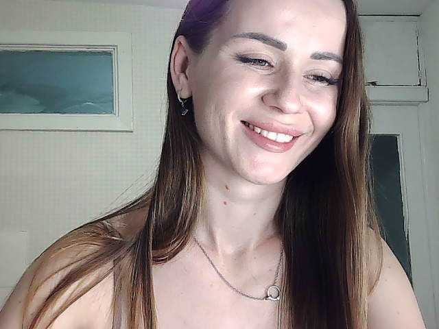 Εκπομπές οθόνης LoveLoveKira