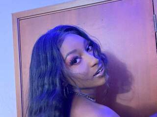 Ερωτική συνομιλία μέσω βίντεο maryrous