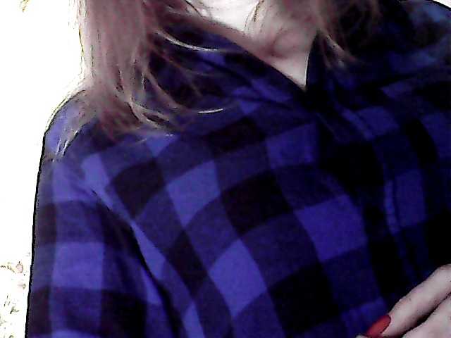 Εκπομπές οθόνης MarysQLove