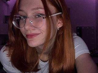 Ερωτική συνομιλία μέσω βίντεο MaryWatson