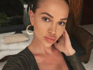 Ερωτική συνομιλία μέσω βίντεο MATA-HARI1