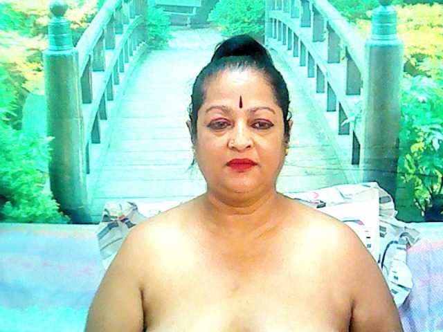 Φωτογραφίες matureindian ass 30 no spreading,boobs 20 all nude in pvt dnt demand u will be banned