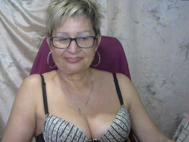 Φωτογραφίες MatureLissa Who wants to see mature pussy ? pls for @total English and German