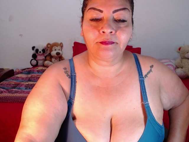 Φωτογραφίες Maturextgreat #bbw #bigbelly #bigboobs #bigass #grandma #milf #gilf #latina @total 600 @sofar 600 @remain 0