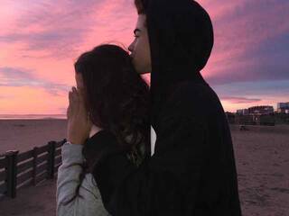 Ερωτική συνομιλία μέσω βίντεο LeshaMasha