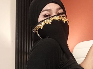 Ερωτική συνομιλία μέσω βίντεο may-hadi