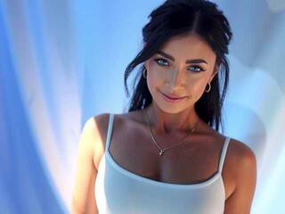 Ερωτική συνομιλία μέσω βίντεο mayaLOVE1