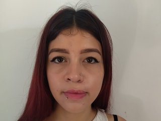 Ερωτική συνομιλία μέσω βίντεο MayBakir