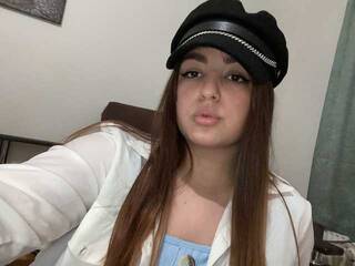 Ερωτική συνομιλία μέσω βίντεο Mayli1