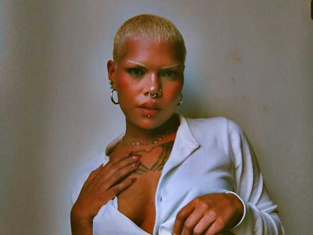 Φωτογραφία του προφίλ Maze-silver-star