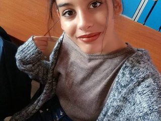 Ερωτική συνομιλία μέσω βίντεο MazikeenQueen