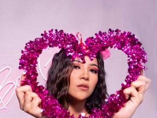 Ερωτική συνομιλία μέσω βίντεο megan-lee1