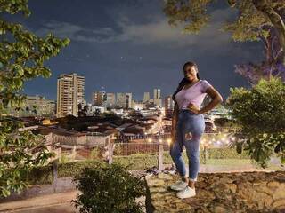 Ερωτική συνομιλία μέσω βίντεο MegannSmith