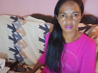 Ερωτική συνομιλία μέσω βίντεο Meganqueen