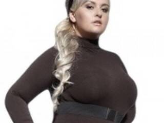 Ερωτική συνομιλία μέσω βίντεο MeganSoul