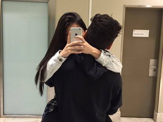 Ερωτική συνομιλία μέσω βίντεο Meiyluca1