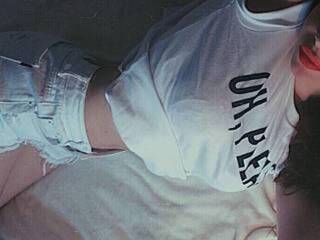 Ερωτική συνομιλία μέσω βίντεο melanisa