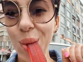 Ερωτική συνομιλία μέσω βίντεο MelisDark