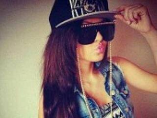 Ερωτική συνομιλία μέσω βίντεο melisssaa7