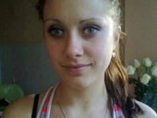 Ερωτική συνομιλία μέσω βίντεο mellb