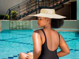 Ερωτική συνομιλία μέσω βίντεο Mercybanks