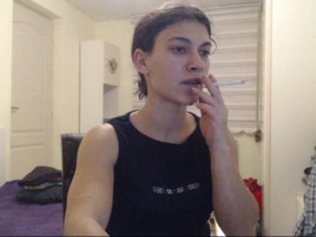 Εκπομπές οθόνης MercyLove