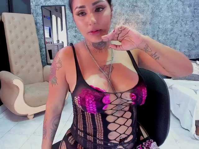 Φωτογραφίες Meredith-rave My pussy wants eat that cock /1@PussyRide 2@AnalBead show // pvt on// personalize your videos// #sexy #bigboobs #bigass #latina #milf #squirt #lovense #colombia