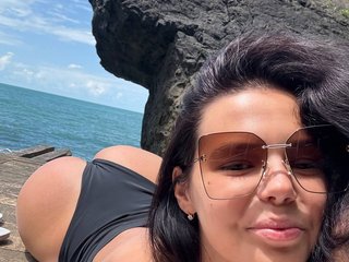 Ερωτική συνομιλία μέσω βίντεο MerleRusson