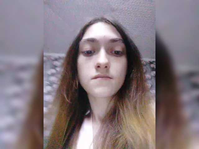 Εκπομπές οθόνης Yulia409