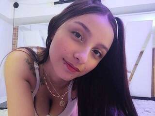 Ερωτική συνομιλία μέσω βίντεο Mia-Brown