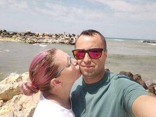 Ερωτική συνομιλία μέσω βίντεο MiaJulien