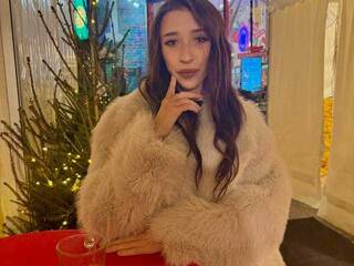 Ερωτική συνομιλία μέσω βίντεο Miakhaliifa