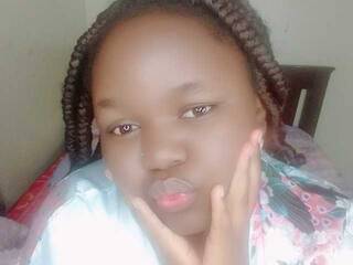 Ερωτική συνομιλία μέσω βίντεο micckkeeyy