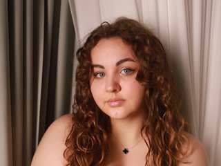 Ερωτική συνομιλία μέσω βίντεο MichellKiss