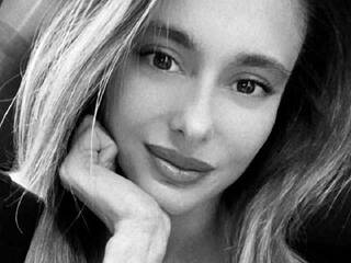 Ερωτική συνομιλία μέσω βίντεο Mikkajul