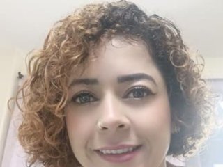 Ερωτική συνομιλία μέσω βίντεο Mila-Moans