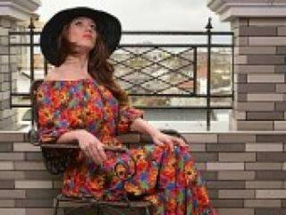 Ερωτική συνομιλία μέσω βίντεο milaj11