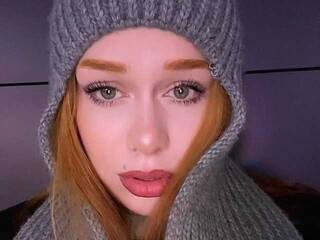 Ερωτική συνομιλία μέσω βίντεο milakukushka