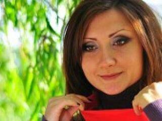 Ερωτική συνομιλία μέσω βίντεο milediii