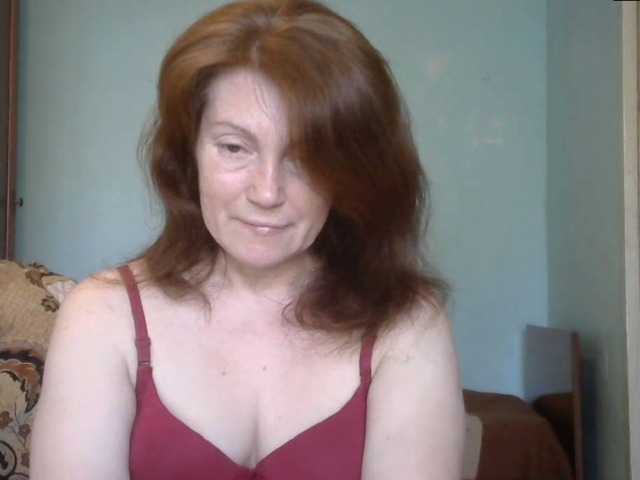 Φωτογραφίες MilfCarrliena Classic milf lets have some hot chat ! pvt , tips are welcome .* no russian